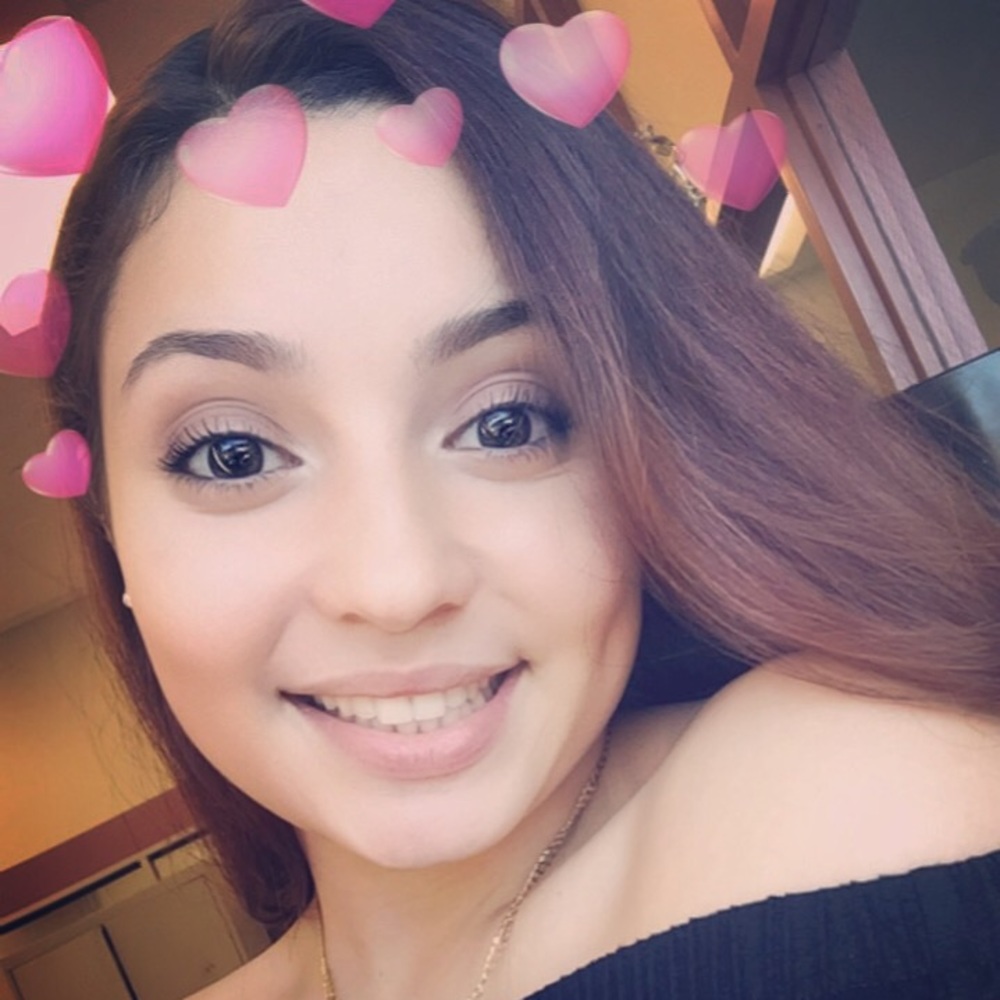 Meet your Posher, Lissette